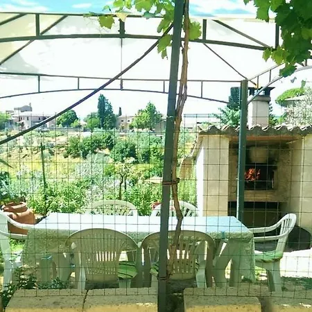Il Mandorlo Apartment *