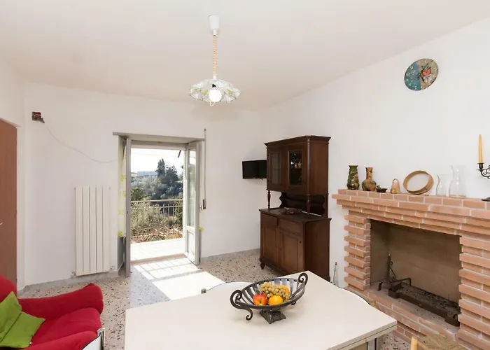 Il Mandorlo * Ficulle